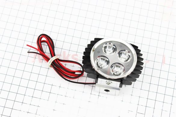 Фото товару – Фара додаткова світлодіодна - 4 LED з кріпленням, "компакт" ЧОРНА