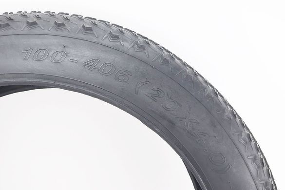 Фото товару &ndash; Шина 20"x4,00 (100-406 ) шипована C-1935