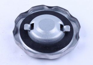 Фото товару &ndash; Кришка бака паливного м/б 168F/170F (6,5/7Hp) (чорна) AMG